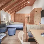 Sonnenhalde, Hotel 3*
