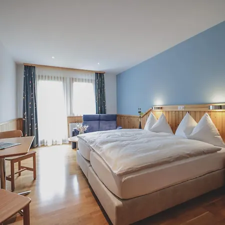 Sonnenhalde, Hotel 3*