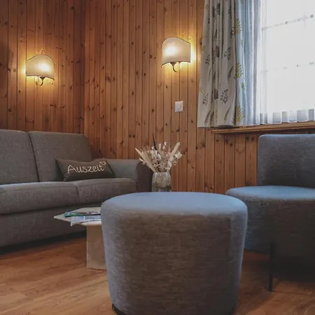 Hotel Sonnenhalde, 3*