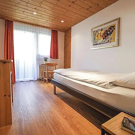 Sonnenhalde, 3*