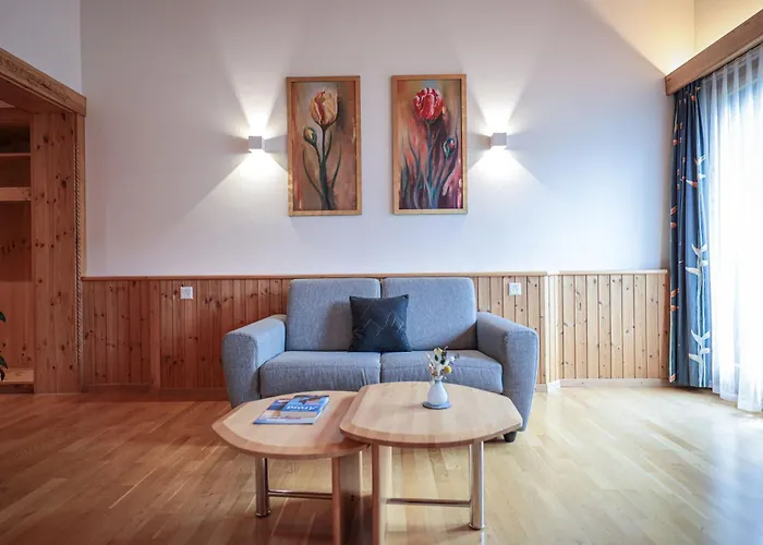 Sonnenhalde, Отель 3*