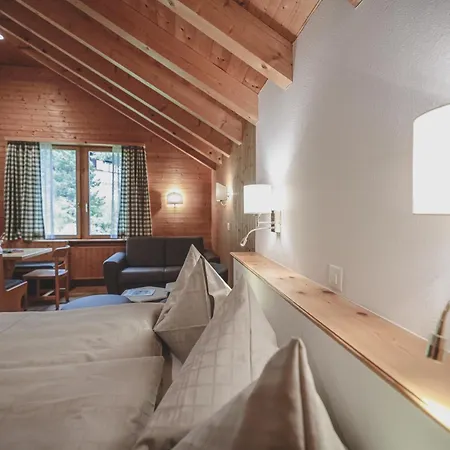 Sonnenhalde, Hotel 3*