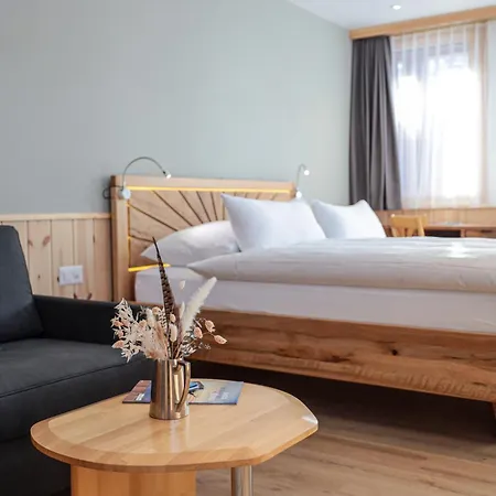 Sonnenhalde, Otel Arosa