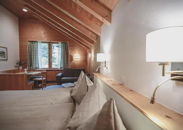 Sonnenhalde, Otel 3*